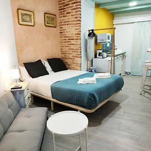 frenteabastos-puerta-de-crdoba-apartments.es-andalucia.com/