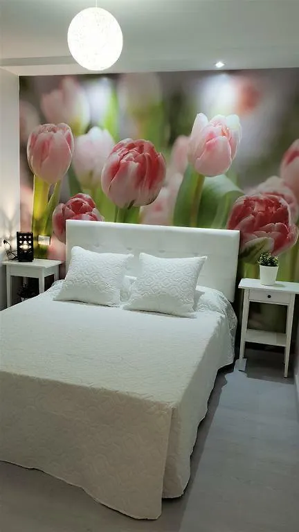 Апартаменты Home Sweet Home Арона